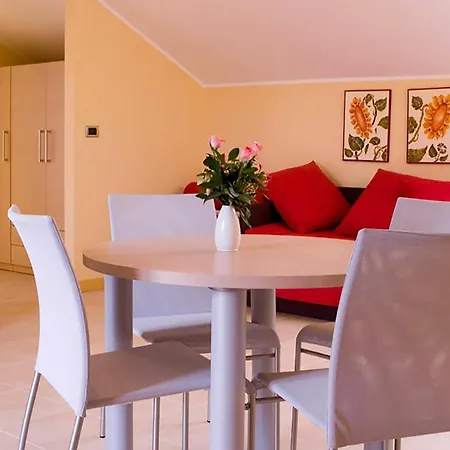 Apartment Bilo 3 Castellaro (Liguria)